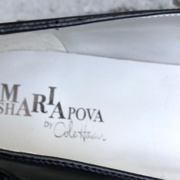 Maria  Shariapova - Picture 5 of 7